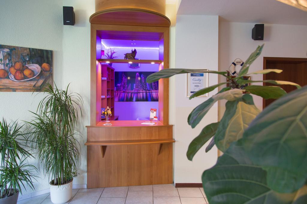 City-Hotel-Wolgast Eksteriør billede