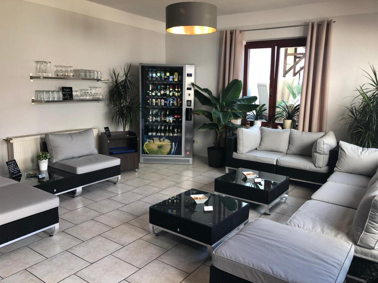 City-Hotel-Wolgast Eksteriør billede